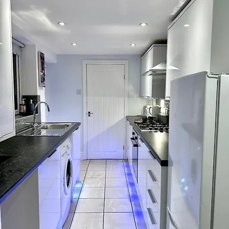 Beautiful Entire House! Apartment Liverpool Exterior photo