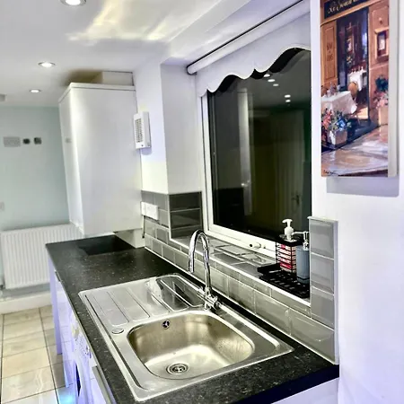 Beautiful Entire House! Apartment Liverpool Exterior photo